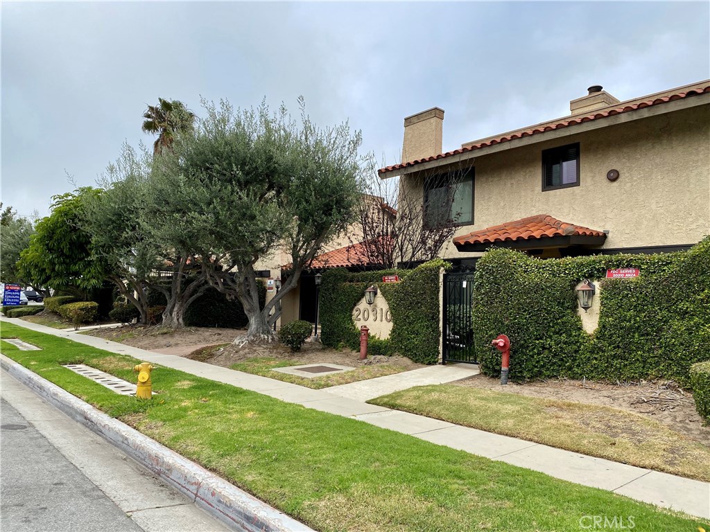 Remodeled Town Home in prime location of West Torrance. Large bright living room with gas fireplace laminated wood floors throughout smooth ceilings with recess lights. Remodeled kitchen with granite counters and island open to dinning room and includes side by side fridge. Private patio off dinning room. Second level includes 2 Br with brand new laminated wood flooring) and two baths. Master bedroom has 2 closets and remodeled bathroom. Includes newer stackable washer and Dreyer. 2nd bedroom also has full bath remodeled. Gated subterranean parking for 2 cars and storage cabinets & direct access to private patio. This unit is located in private and gated community at the Patio Del Sol Complex in West Torrance. Great location close to shopping, restaurants,schools, and 1 mile to the beach. Water including hot water, trash and HOA is included.
Must see!