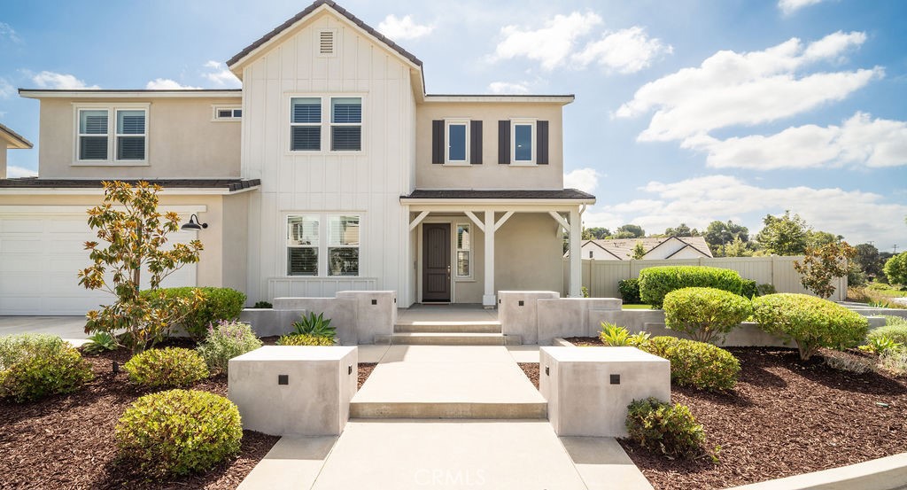 2371 Mahogany Lane