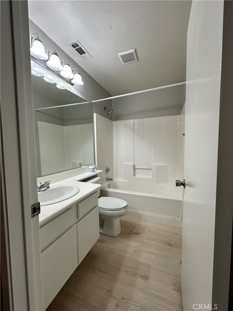 Montana (MTNA) - Residential Lease