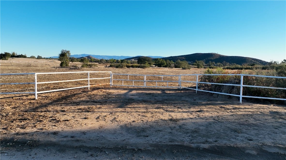 0 Shadowfax Trail