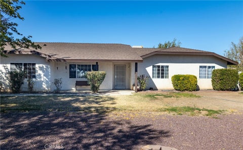 Photo of 11090 Pinon Ave, Hesperia, CA 92345 (MLS # CV26171978)