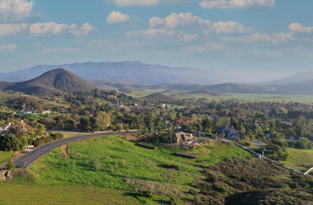 15223 Presilla Drive