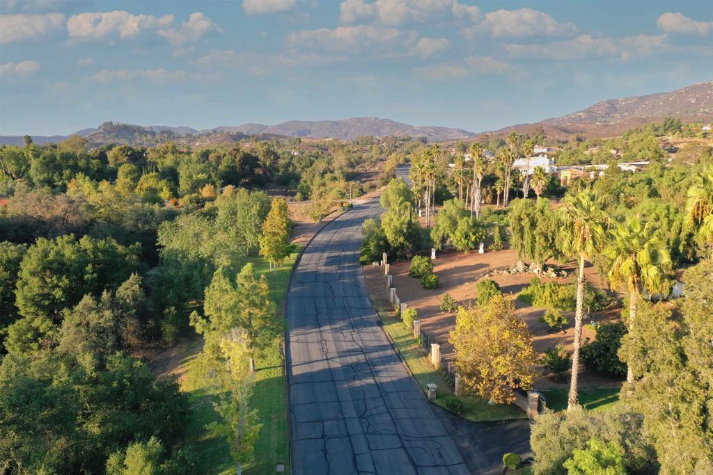 15223 Presilla Drive