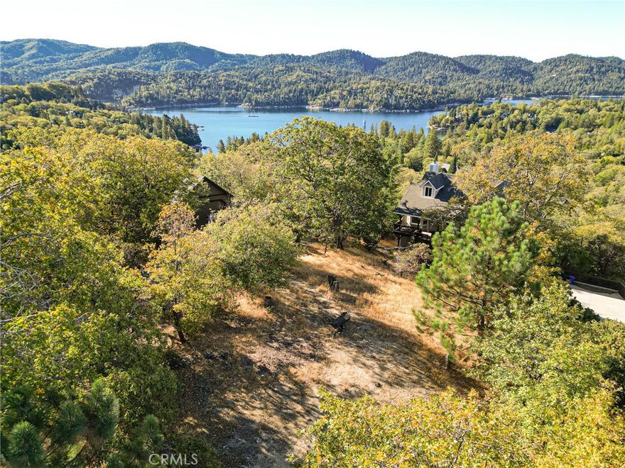 Make yourself at home on two of the of the last existing contiguous flat lots in the area! You will not find panoramic views of the lake, forest and high desert like this anywhere else. It truly feels like the top of the world! The distance to the lake is short, so enjoy the amenities of being in Arrowhead Woods with Lake Rights! This listing includes lots 319 & 320 (Apns 0329-291-27-0000 & 0329-291-28-0000)