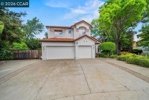 Photo of 55 La Honda Ct Ct, Clayton, CA 94517 (MLS # 41131056)