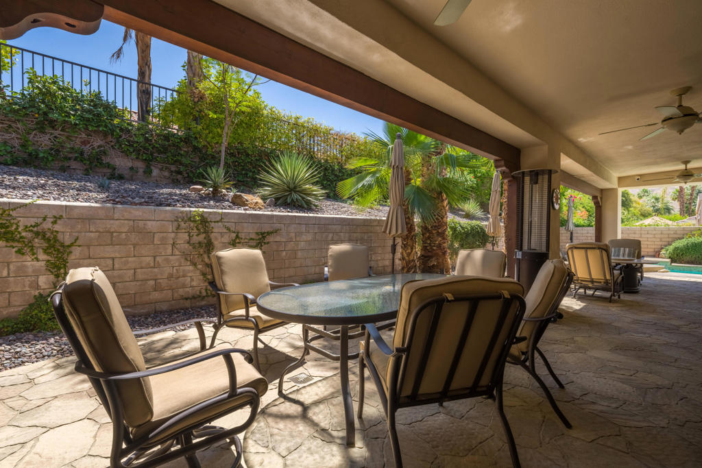 Vista Paseo - Residential