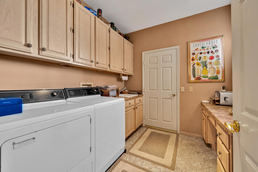 Vista Paseo - Residential