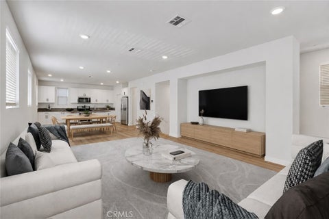 Photo of 14700 Sherman Way WAY, Van Nuys, CA 91405 (MLS # TR26142512)