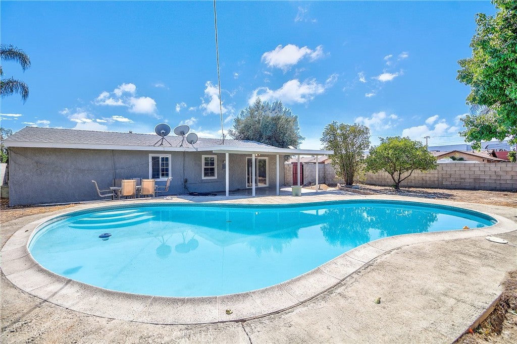 10943 Lansford