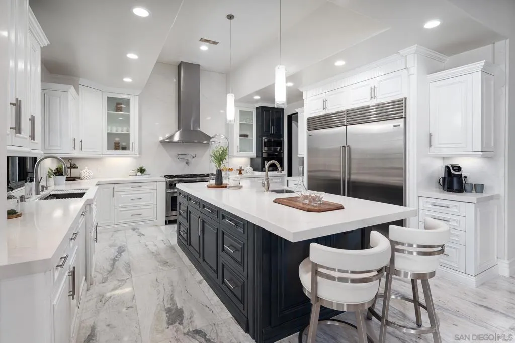 San Diego, California 92127, United States, 5 Bedrooms Bedrooms, ,7 BathroomsBathrooms,Residential,Active,112924