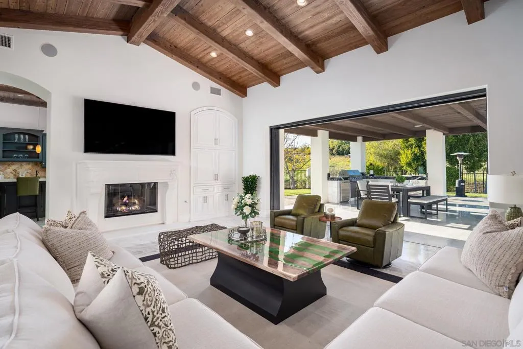 San Diego, California 92127, United States, 5 Bedrooms Bedrooms, ,7 BathroomsBathrooms,Residential,Active,112924