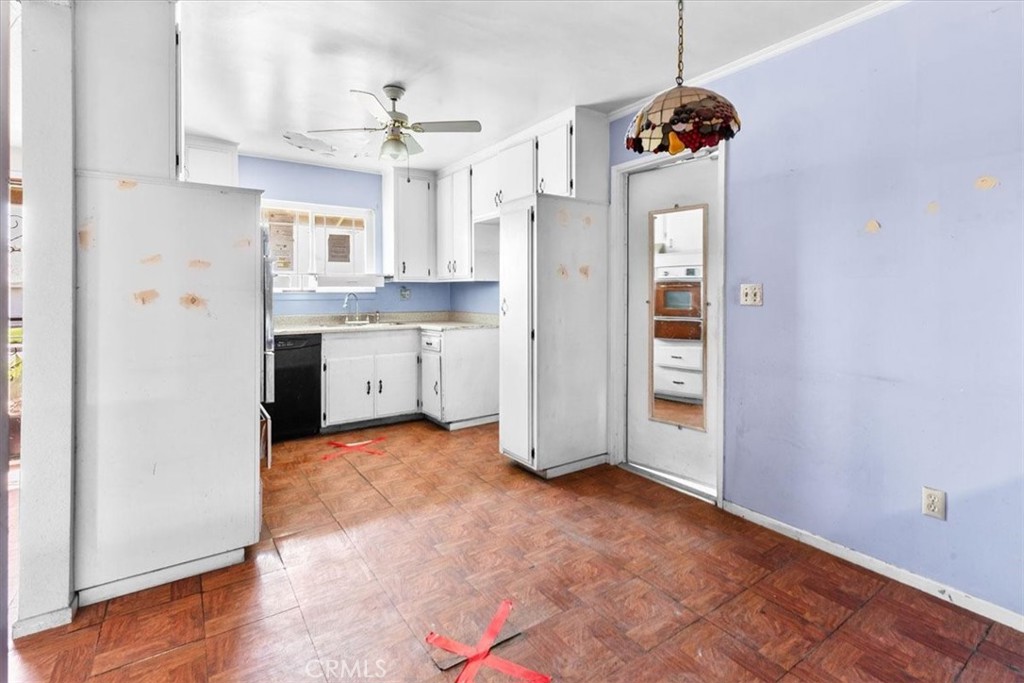 863 N Marvin Drive