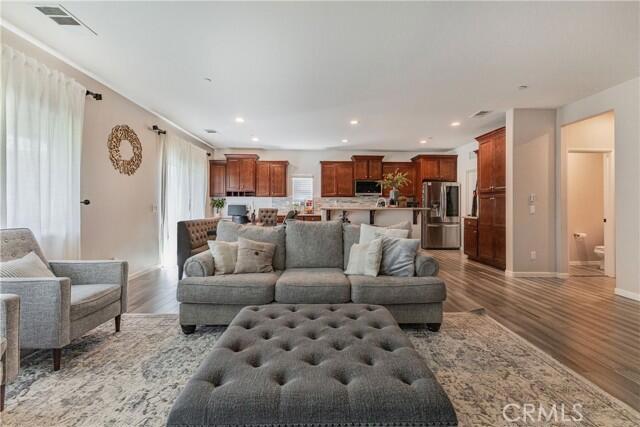 73909 Mondrian Place