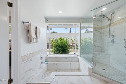 Tiny photo for 585 Otero Court, Camarillo, CA 93010 (MLS # V1-37370)