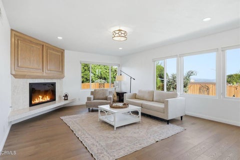 Tiny photo for 585 Otero Court, Camarillo, CA 93010 (MLS # V1-37370)