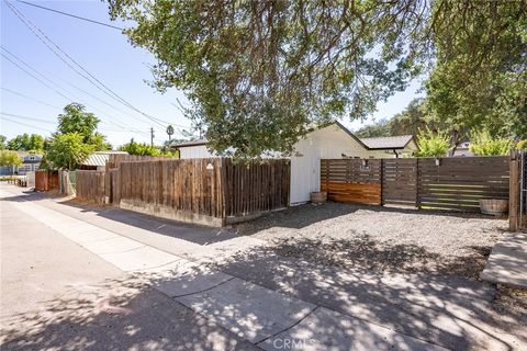 Photo of 2130 Vine Street, Paso Robles, CA 93446 (MLS # NS25114291) Photo of 2130 Vine Street, Paso Robles, CA 93446 (MLS # NS25114291)