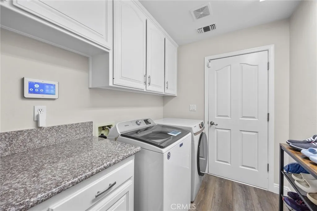 Bakersfield, California 93308, United States, 4 Bedrooms Bedrooms, ,2 BathroomsBathrooms,Residential,Active,164611