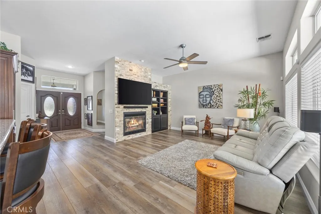 Bakersfield, California 93308, United States, 4 Bedrooms Bedrooms, ,2 BathroomsBathrooms,Residential,Active,164611