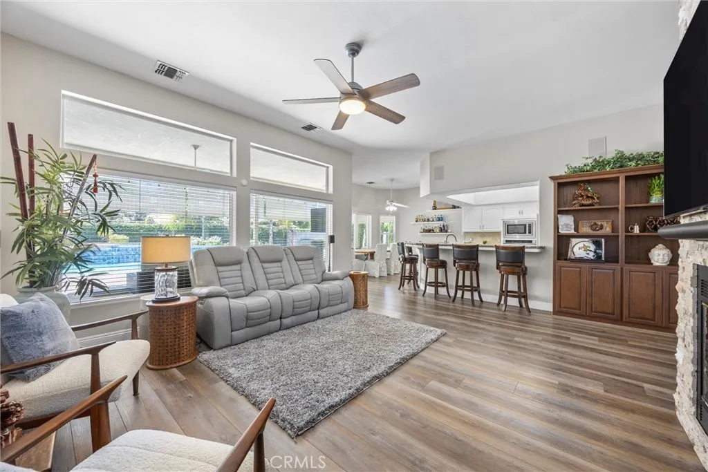 Bakersfield, California 93308, United States, 4 Bedrooms Bedrooms, ,2 BathroomsBathrooms,Residential,Active,164611