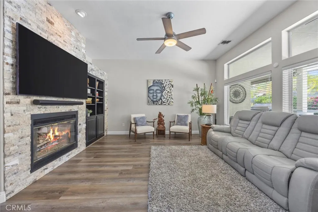 Bakersfield, California 93308, United States, 4 Bedrooms Bedrooms, ,2 BathroomsBathrooms,Residential,Active,164611