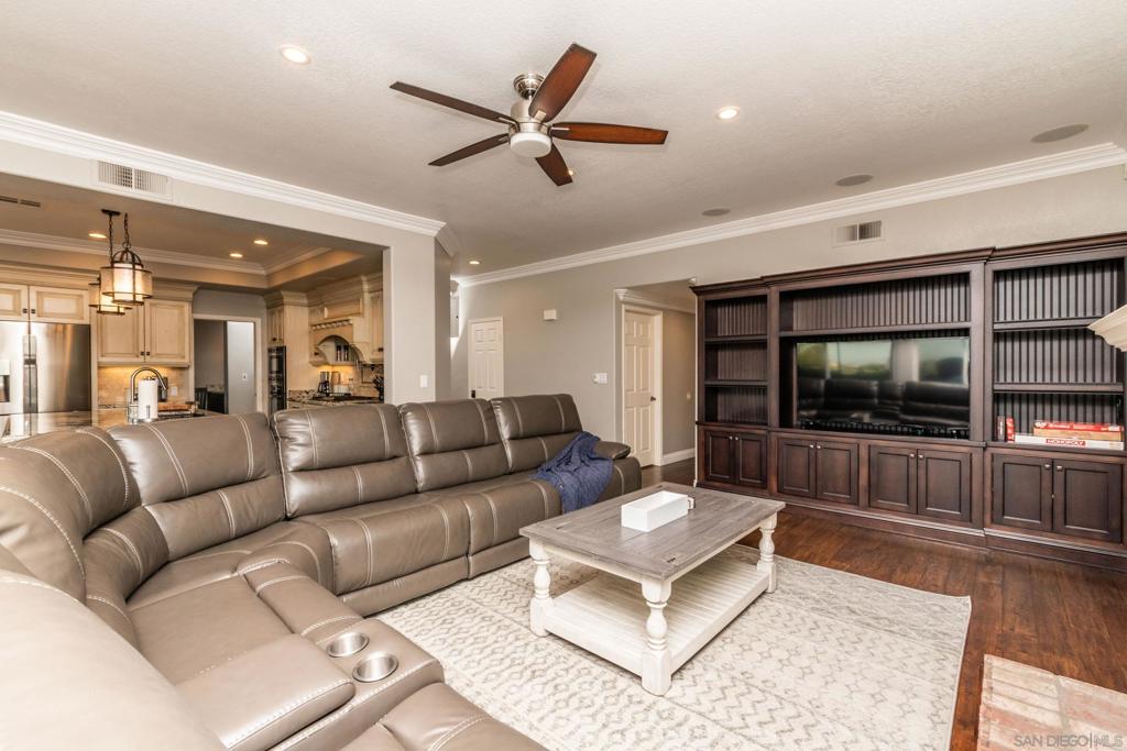 Southwest Escondido - Residential