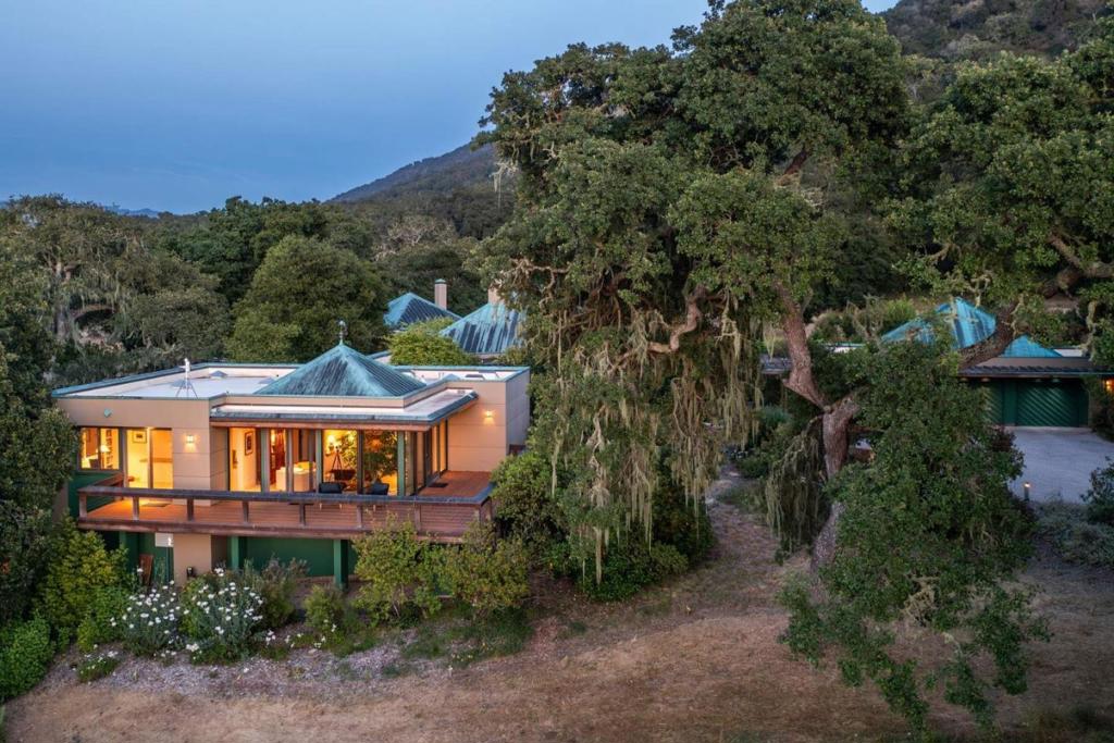 33732 E Carmel Valley Road