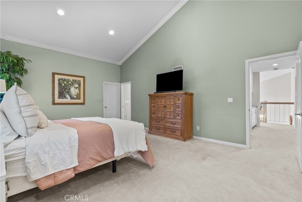 10216 Melvin Ave, Northridge, CA, 91324, USA, 4 Bedrooms Bedrooms, ,3 BathroomsBathrooms,Residential,Pending,10216 Melvin Ave,SR26141947