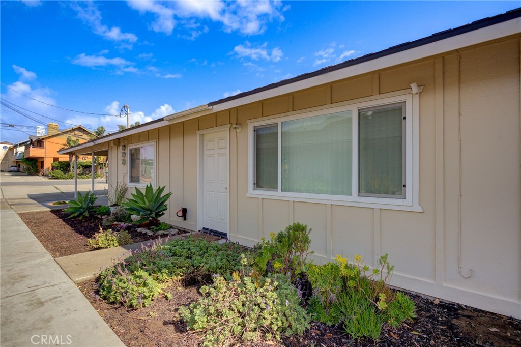 1234 (Unit B) Seabright