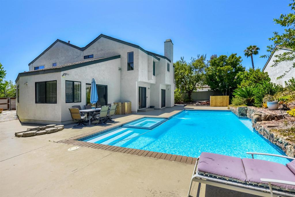 5687 Menorca Dr DR