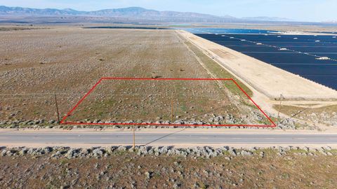 Photo of 217 Ave D Pav 175 Stw N, Fairmont, CA 93536 (MLS # 219147516DA)