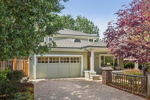Photo of 1341 Sherman Avenue, Menlo Park, CA 94025 (MLS # ML82046416)