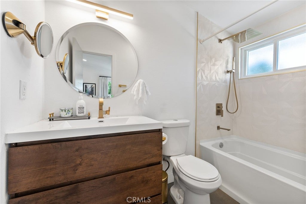 2135 Parsons Street, Costa Mesa CA 92627 - Photo 17
