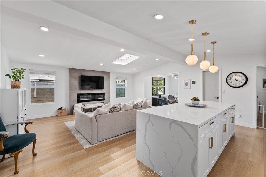 2135 Parsons Street, Costa Mesa CA 92627 - Photo 10