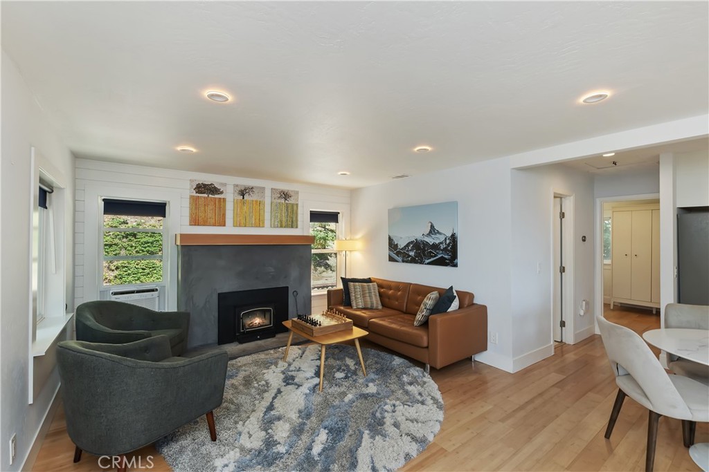 Twin Peaks (TWIN) - Residential