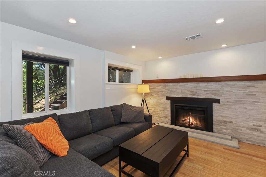 Twin Peaks (TWIN) - Residential