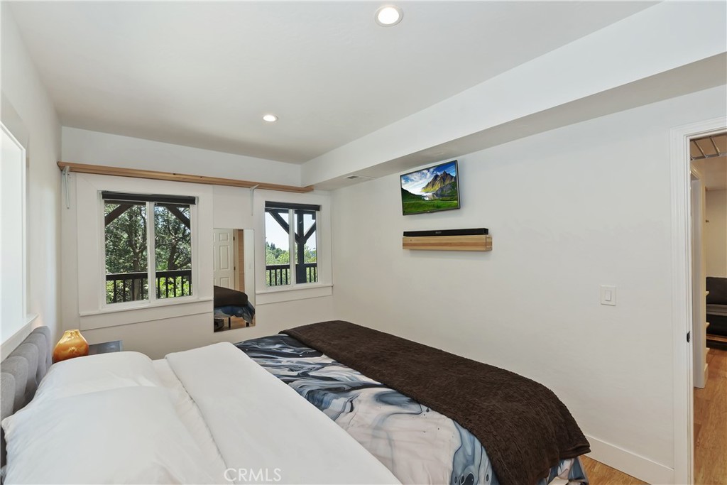 Twin Peaks (TWIN) - Residential