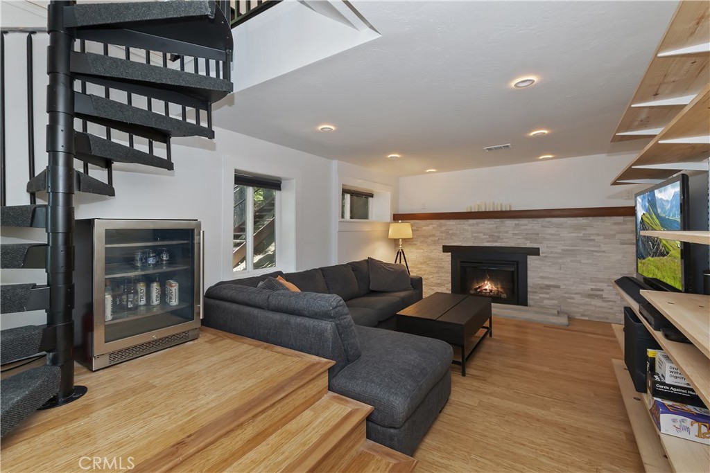 Twin Peaks (TWIN) - Residential