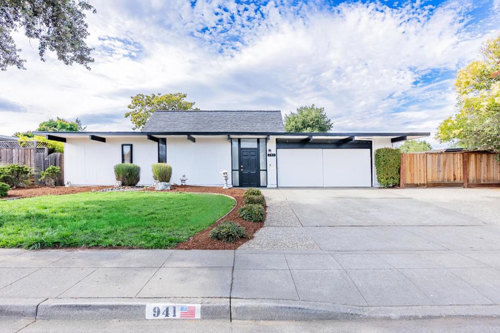 941 Pendleton Avenue