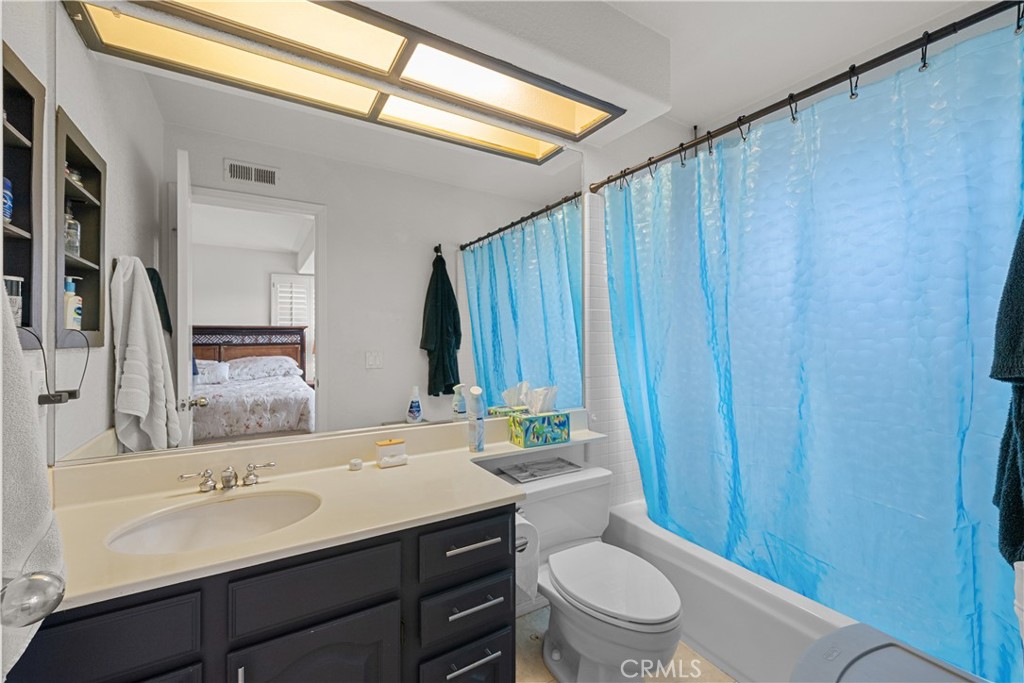 2940 Hidden Hills Circle