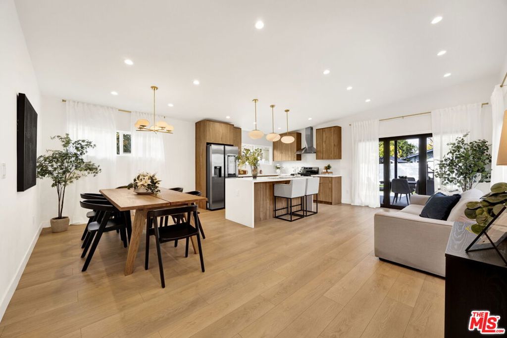 Properties 4 6019 N Vista Street