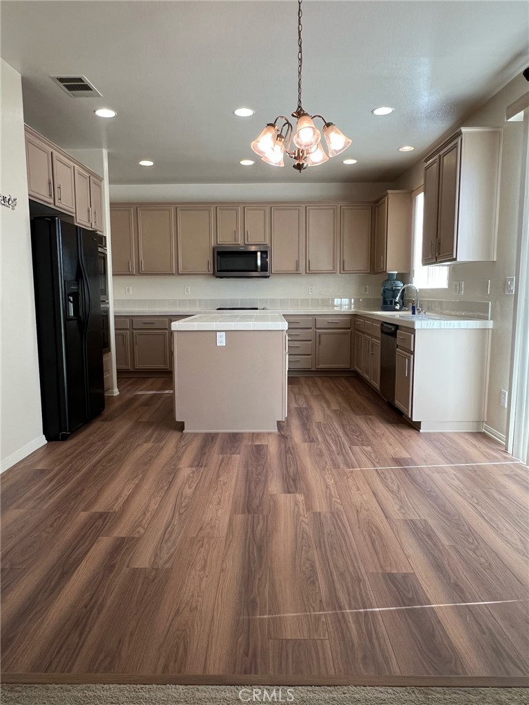 6933 Rio Grande Drive