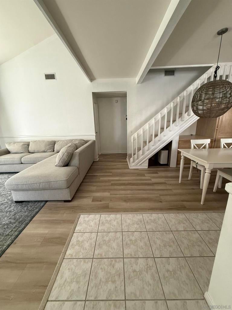 265 Riverview Way