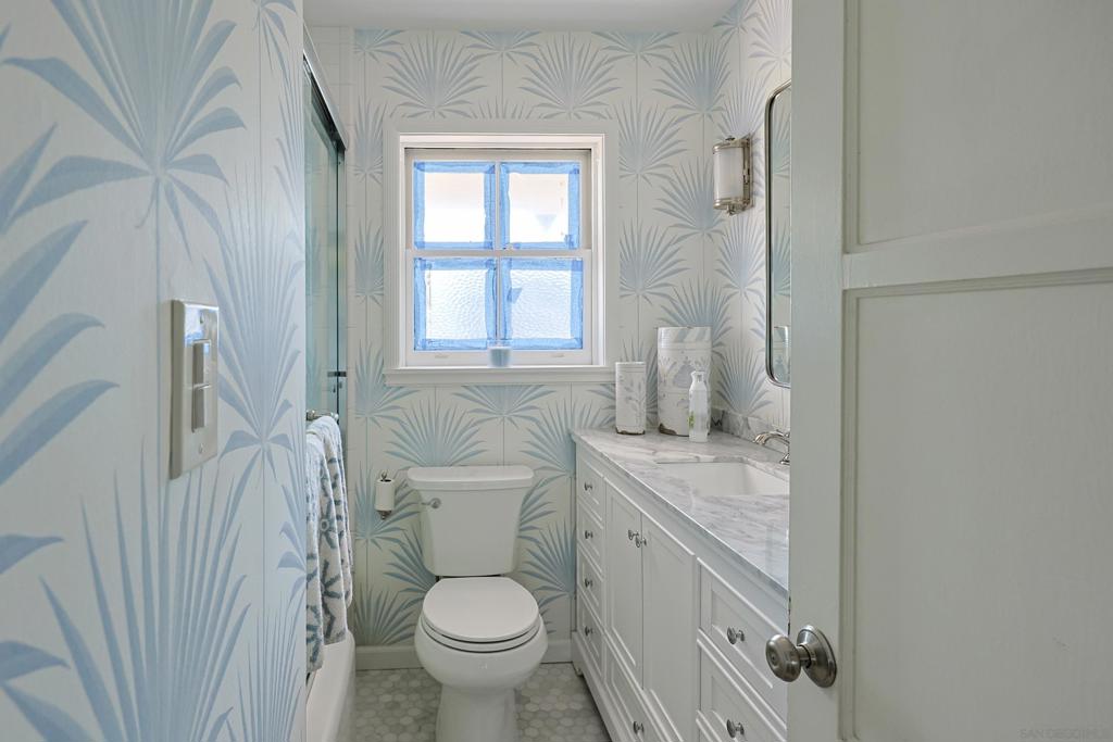 Coronado Village - Residential Lease