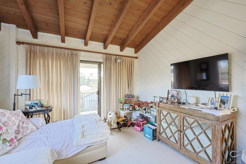 Coronado Village - Residential Lease