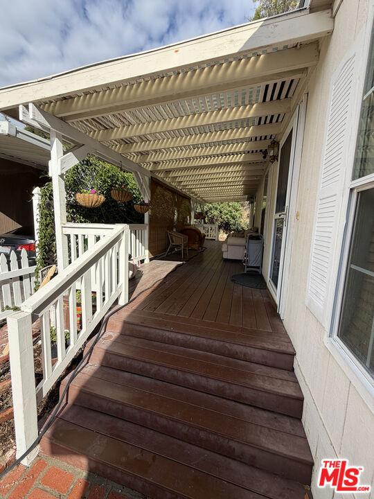 4201 S Topanga Canyon Boulevard 28