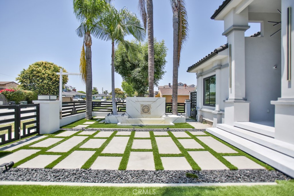 9359 Cecilia Street