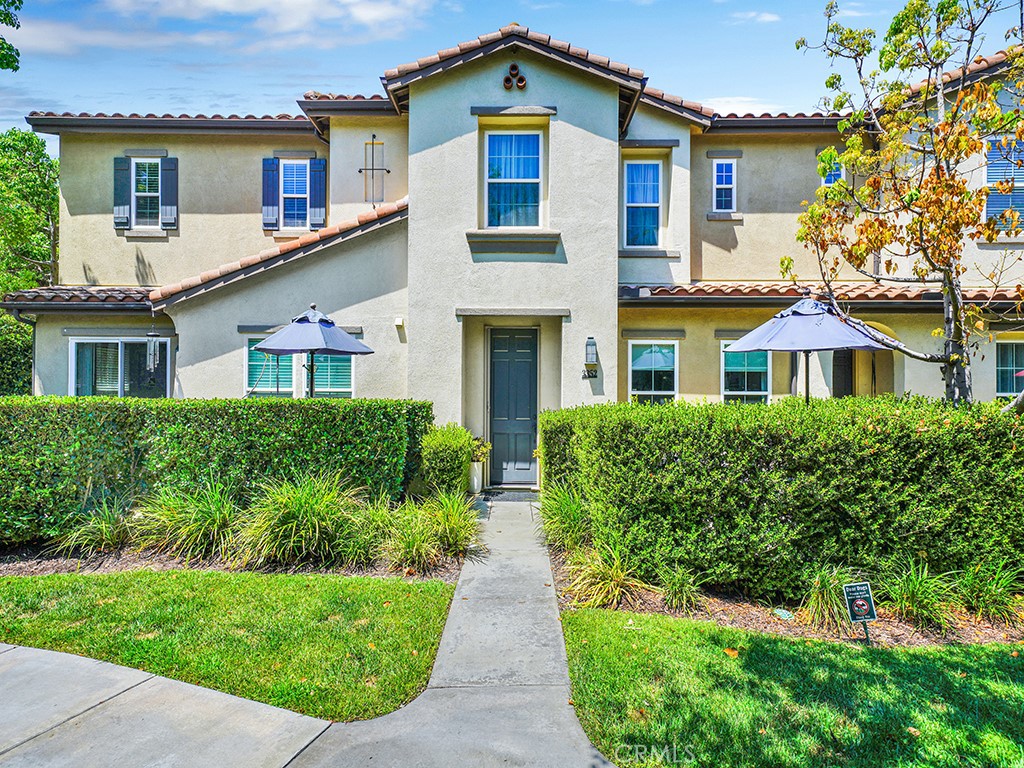 Laurels @ Providence Ranch (LAUR) - Residential Lease