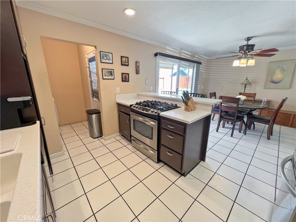 14901 Quill Circle, Huntington Beach CA 92647 - Photo 11