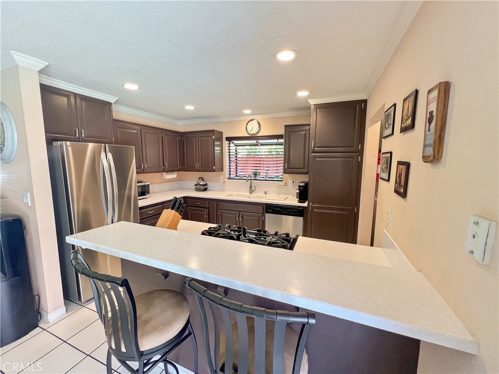 14901 Quill Circle, Huntington Beach CA 92647 - Photo 12