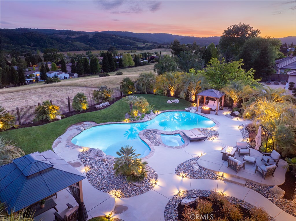 Templeton, California, 93465, United States, 3 Bedrooms Bedrooms, ,2 BathroomsBathrooms,Residential,Active,2041696